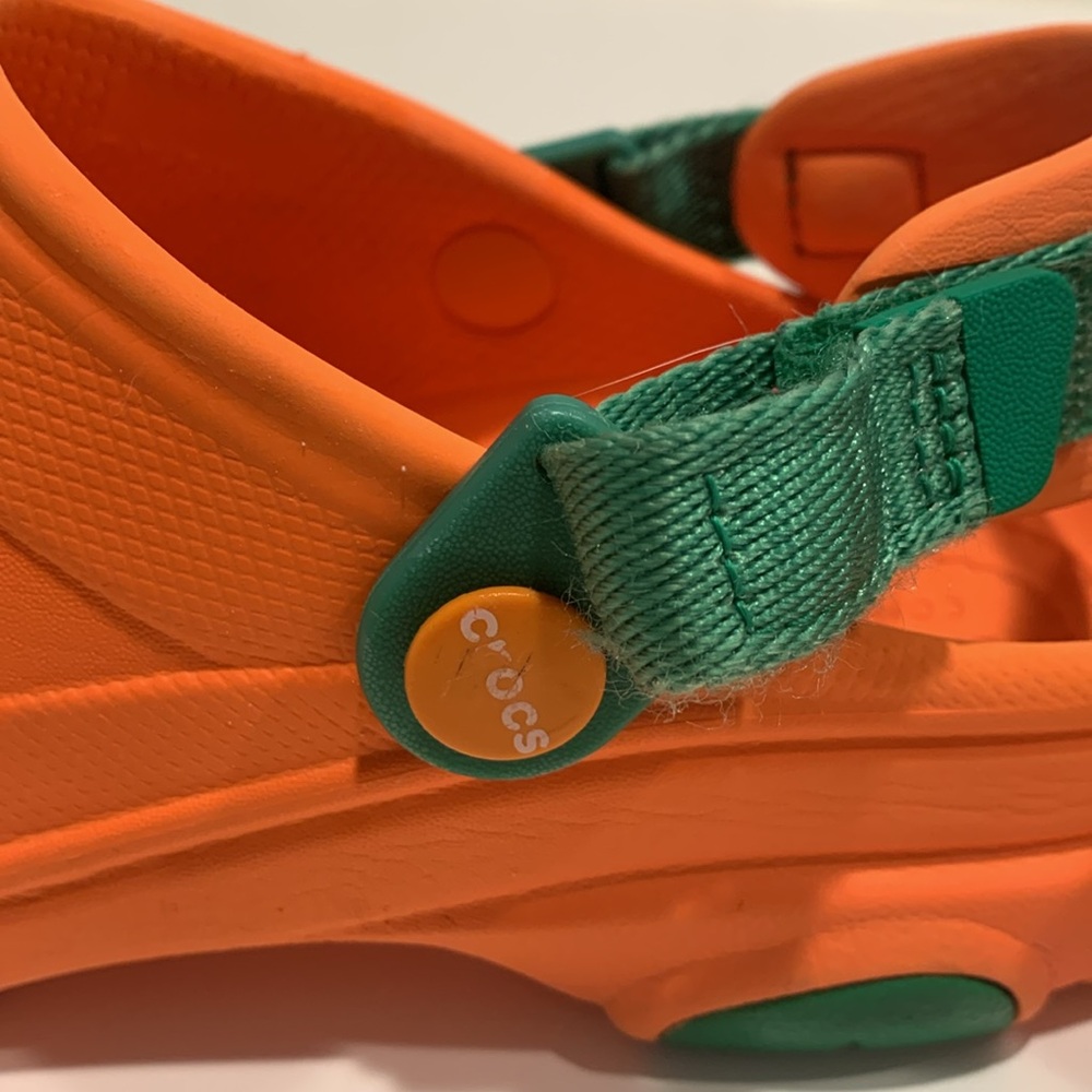 Crocs Carrots Clogs - Picture 9 of 13